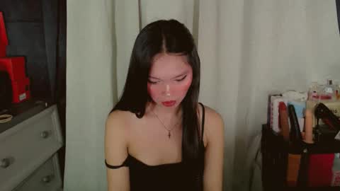 KITTY online show from May 25, 12:42 am
