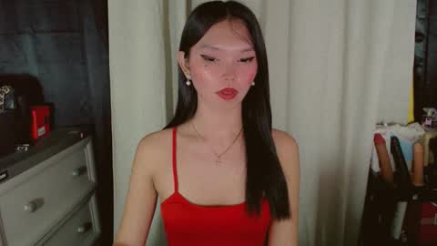 KITTY online show from May 18, 4:07 am