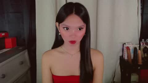 KITTY online show from May 2, 10:57 pm