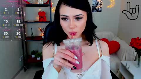 Kitti online show from May 25, 1:48 am