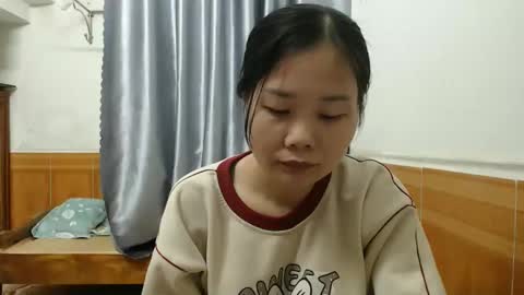 kitti_baby2x online show from February 13, 3:08 am