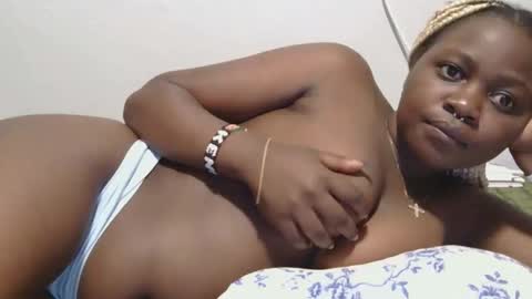 Kitty Aura online show from April 5, 5:28 am