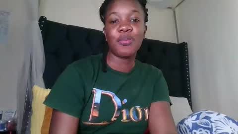 kitty_kerry online show from May 25, 12:37 pm