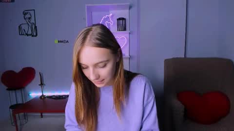 kitty online show from November 22, 10:40 am