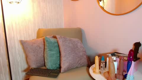 KITTY online show from May 26, 9:03 pm