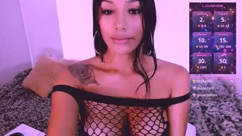 kitty_smoll online show from October 3, 10:26 pm