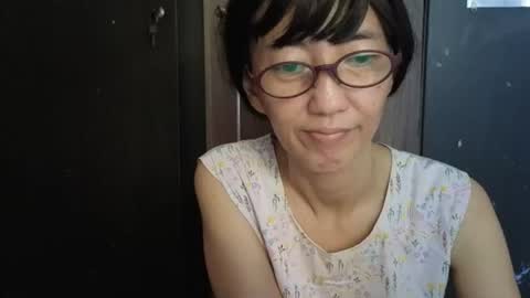 kittyanaa online show from June 17, 8:15 am