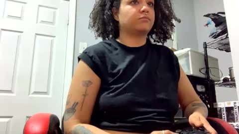 Snapshot of kittygoddess420 chatting on February 9, 7:05 am babygirlkitty online show from February 9, 7:05 am