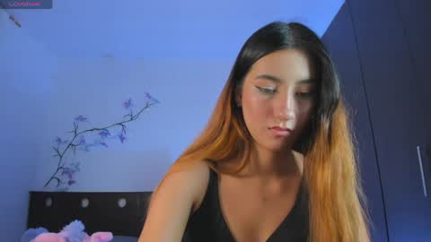 kitty online show from May 7, 11:19 pm