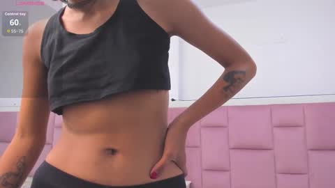 kelly online show from January 5, 6:44 pm