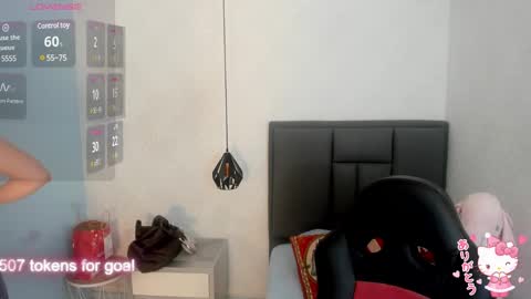 K I T T  Y  online show from January 3, 7:18 pm