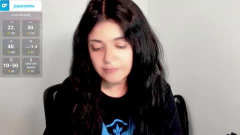 Kitty Trixy online show from December 22, 9:40 pm