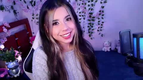 Kittyuwu  online show from April 2, 2:09 am