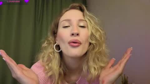 Kate online show from September 27, 11:50 am