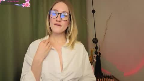 Kate online show from September 24, 11:20 am
