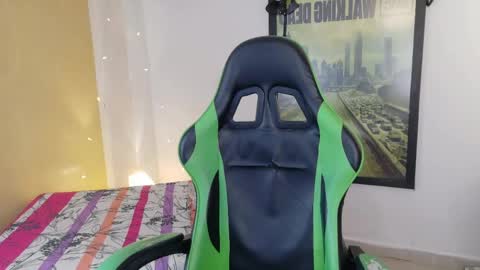 Kitty Zen online show from April 7, 2:41 pm