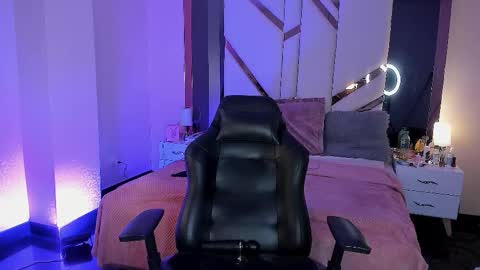 Kiwi online show from December 19, 1:25 pm