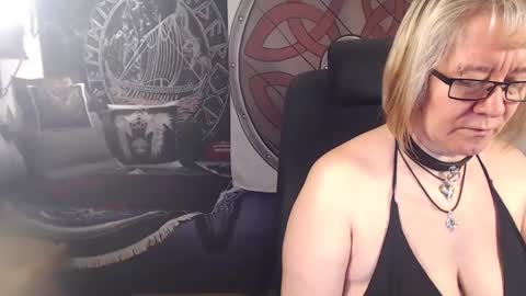 Michelle online show from February 12, 7:55 am