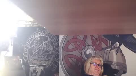 Michelle online show from February 18, 5:55 pm