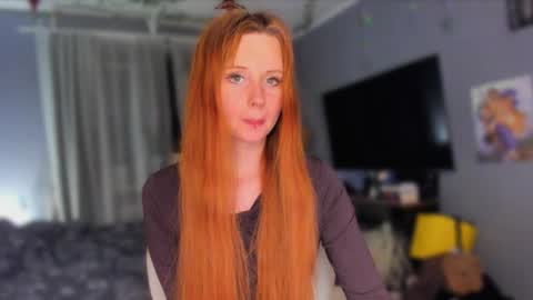 Klementinafanslyklementina6661 online show from May 3, 8:45 pm