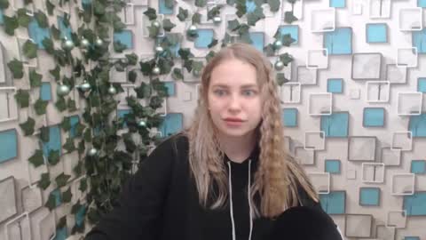 klerkarina online show from January 11, 5:41 am