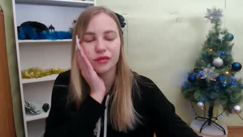klerkarina online show from December 22, 5:56 am