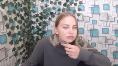 klerkarina online show from September 21, 4:44 am