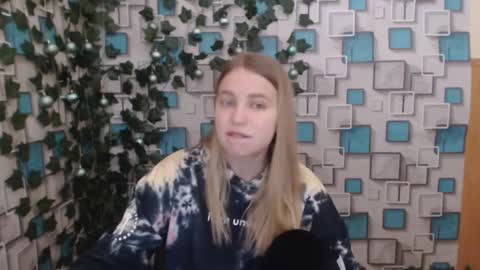 klerkarina online show from December 23, 6:22 am