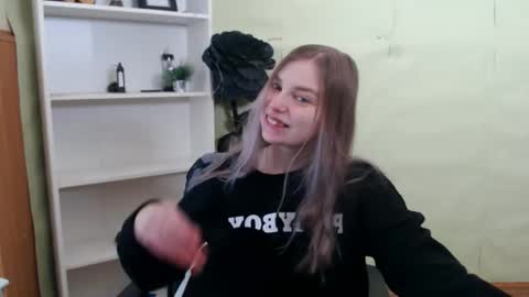 klerkarina online show from February 23, 5:39 am