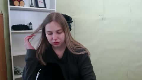 klerkarina online show from February 12, 12:01 pm