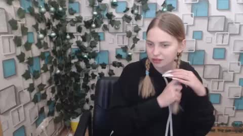 klerkarina online show from January 25, 6:23 am