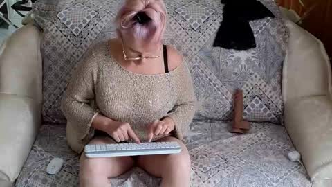 ALYONA online show from January 17, 5:15 am