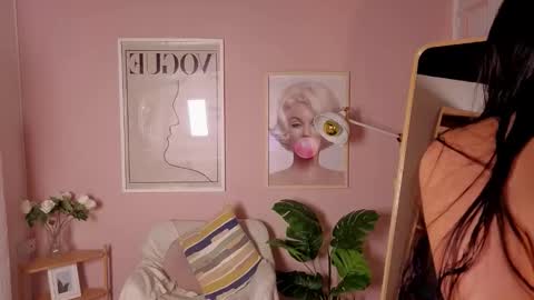 kloe222 online show from October 10, 2:44 pm