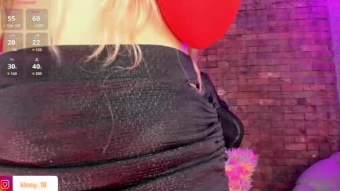 Kloey  online show from September 17, 9:13 pm