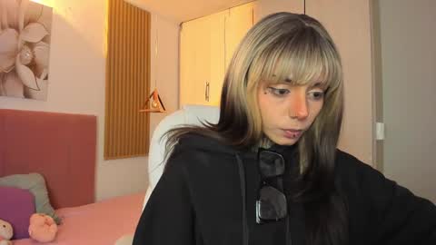 Kora  online show from November 2, 1:25 pm