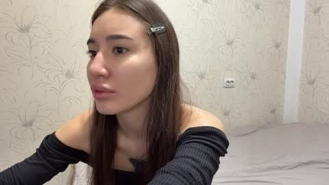 Nami online show from April 7, 4:14 am