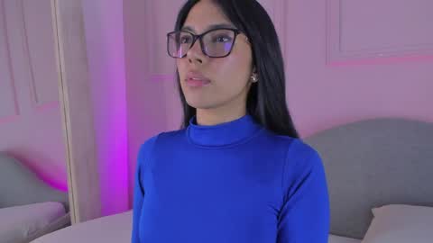 K O S M I C online show from May 16, 1:32 pm