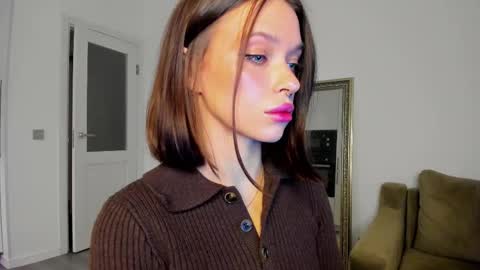 Snapshot of kossie_ chatting on October 25, 11:22 pm kossie_ online show from October 25, 11:22 pm
