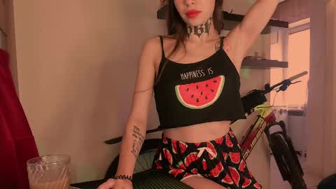 MaryCheris online show from January 5, 12:42 pm