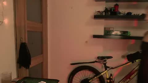 MaryCheris online show from January 4, 6:19 pm