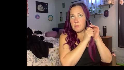 kreamyk420 online show from February 7, 6:34 pm