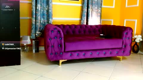 Thaterotic woman online show from February 15, 8:11 am