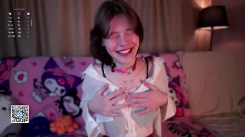 Sarah online show from October 8, 1:32 am