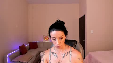 Sophia online show from May 19, 7:21 pm