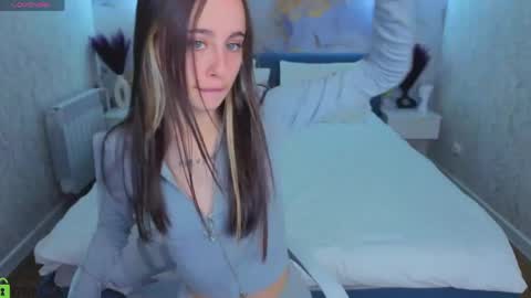 Kristi online show from May 11, 8:27 am