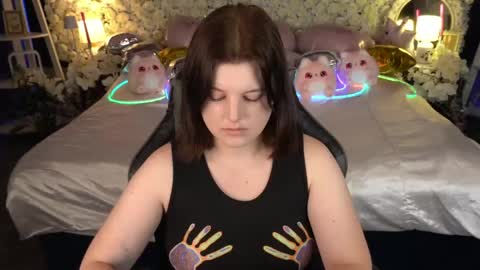 kristifoxy online show from May 12, 6:58 pm