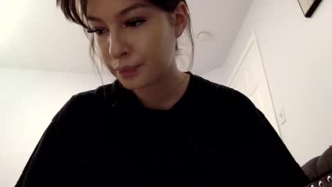 Snapshot of kristinafae chatting on October 23, 10:05 pm kristinafae online show from October 23, 10:05 pm