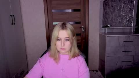 Kristy online show from February 1, 9:46 pm