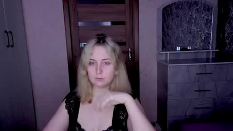 Kristy online show from February 20, 7:37 pm