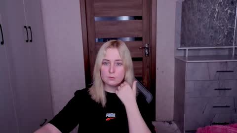 Kristy online show from March 18, 5:34 am